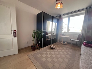 Apartament 3 camere,zona 22 Decembrie - imagine 8