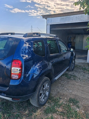 Vand Dacia Duster 2015 - imagine 3