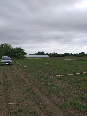 Teren intravilan 571 mp  - imagine 3