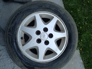 5jante aliaj și 4 cauciucuri de vara ford