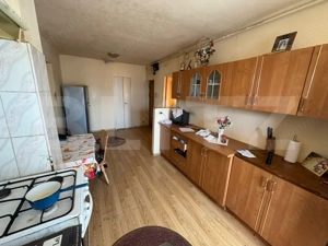 Apartament 3 camere, decomandat 72 mp, zona central Simeria - imagine 3
