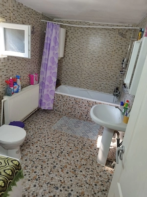 De vânzare ! Proprietate cu 2 imobile și curte generoasă de 1500 mp!  - imagine 5