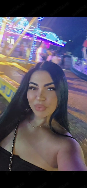 Bruneta hot hot!!! Te aștept la mine!!!