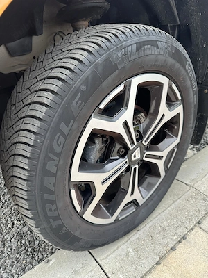 Dacia Duster, 1.5 Dci 4WD PRESTIGE 2020 - imagine 14