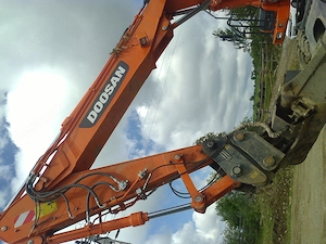 Excavator Doosan DX190W-3. - imagine 7