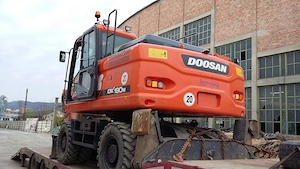Excavator Doosan DX190W-3. - imagine 6
