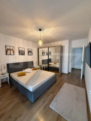 Apartament 2 camere, decomandat, Zona Ultracentrală, Etajul 2