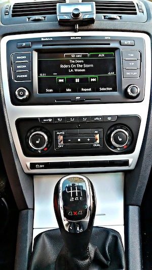 Skoda Octavia Scout 4X4 2.0 tdi 140cp CFHC + jante rezerva din aliaj - imagine 6