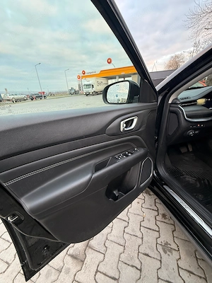 Jeep Compass 1.3 T4 4xe Automatik Limited S - imagine 9