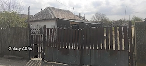 Vand casa in comuna Maglavit jud Dolj