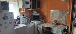 Vand casa in comuna Maglavit jud Dolj