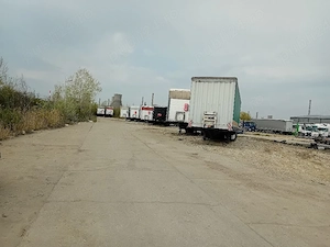 de vinzare sau închiriere 