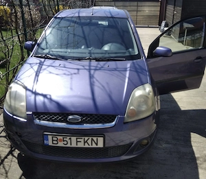 Ford Fiesta 1.6 TDCI 224000 KM reali 2500 EUR -stare buna ,consum foarte mic . - imagine 5