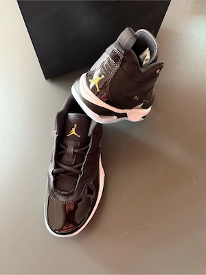 adidasi Originali Nike Air Jordan Stay Loyal 3, noi Marime 38