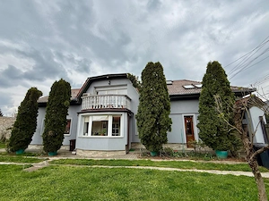 A 1685 De vânzare casă singur în curte în Tg Mureș - Dâmb - imagine 2