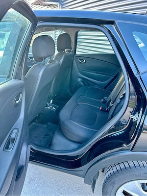 Renault Captur ,2020 , 0.9 +GPL ,65000 km - imagine 4