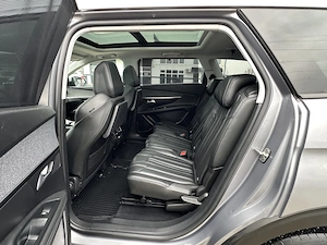 Peugeot 5008 1.5 BlueHDI s&s Allure - imagine 17