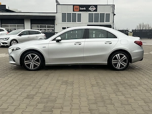 Mercedes-Benz A 250 e Sedan Aut. - imagine 3