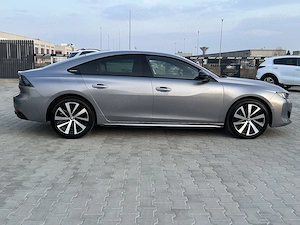 Peugeot 508 BlueHDi 130 EAT8 GT - imagine 8