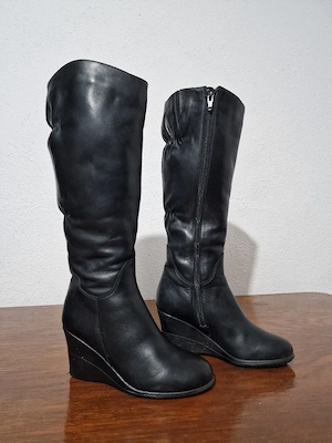 cizme de dama intro stare destul de bună