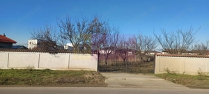 Săbăreni, teren construibil 2040 mp, stradal cu utilităti