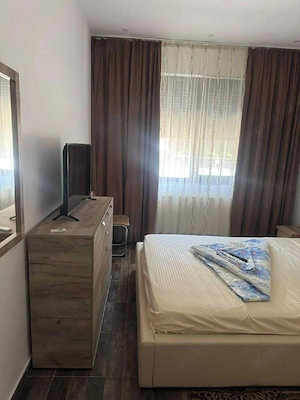 inchiriez apartament ..mamai nord