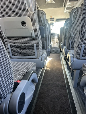 Vand microbuz Mercedes-Benz 20+1 locuri - imagine 7