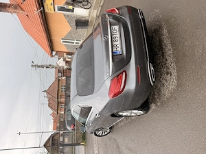 Mercedes-Benz E 220 d Avantgarde - imagine 2