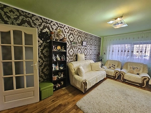 Apartament 3 camere,parter   Zona Piața Centrala - imagine 3