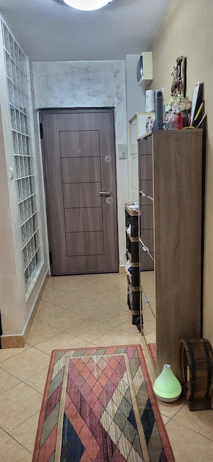 Apartament 3 camere,parter   Zona Piața Centrala - imagine 7