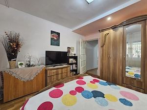 Apartament 3 camere,parter   Zona Piața Centrala - imagine 9
