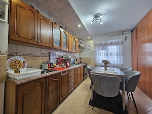 Apartament 3 camere,parter   Zona Piața Centrala - imagine 8