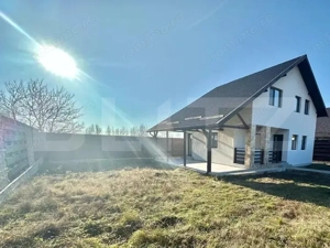 Vilă modernă Valea Voievozilor