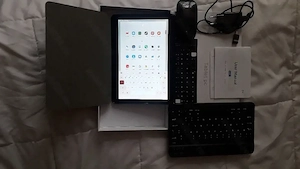 Tabletă Android M820-EEA