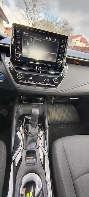 Toyota Corolla Sedan HSD 2020 - imagine 5