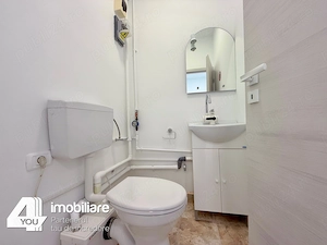 Spatiu de inchiriat 25 mp cu vitrina str.Lucian Blaga -265 euro - imagine 4