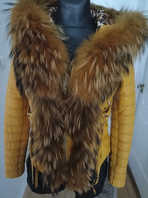 Jacheta piele naturala cu blana naturala vulpe, M L,850 lei 