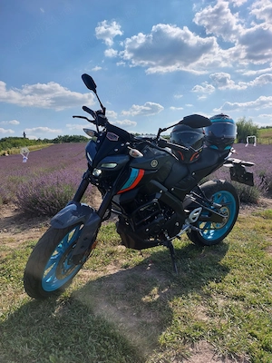   YAMAHA MT125 An 2023, 2629km   Traction Control, Lumini LED, Display TFT 5 Inch, Se conduce cu A1 - imagine 5