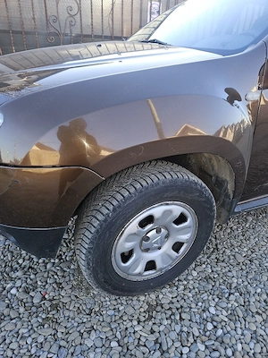 Dacia Duste 1.5 dci primul proprietar 122000 4 4 la buton - imagine 3