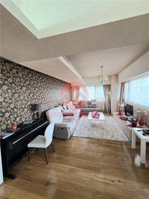 Apartament Superb, pe Malul Marii, zona Faleza Nord - imagine 2