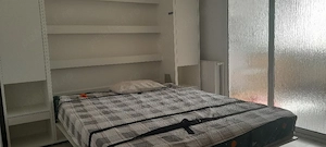 Închiriez garsoniera 