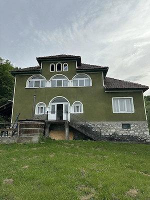 Cabana de pe valea Ormanului