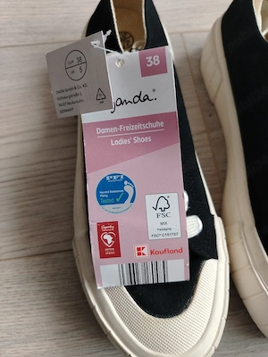 Tenesi noi - imagine 2