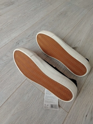 Tenesi noi - imagine 4