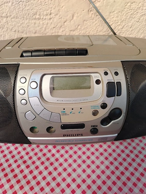 Radio casetofon cu CD Philips  - imagine 3
