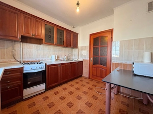 Apartament cu o camera de inchiriat in zona Centrala Punctele Cardinale - imagine 3