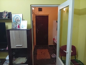 Vând urgent garsoniera - imagine 5