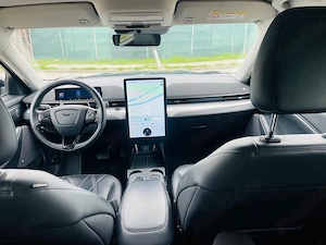 Ford Mustang Mach-E  300Cp Electric Model Premium - imagine 4