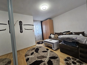 Garsonieră-etaj 3-mobilată și utilată - imagine 3