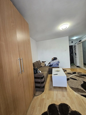 Garsonieră-etaj 3-mobilată și utilată - imagine 4